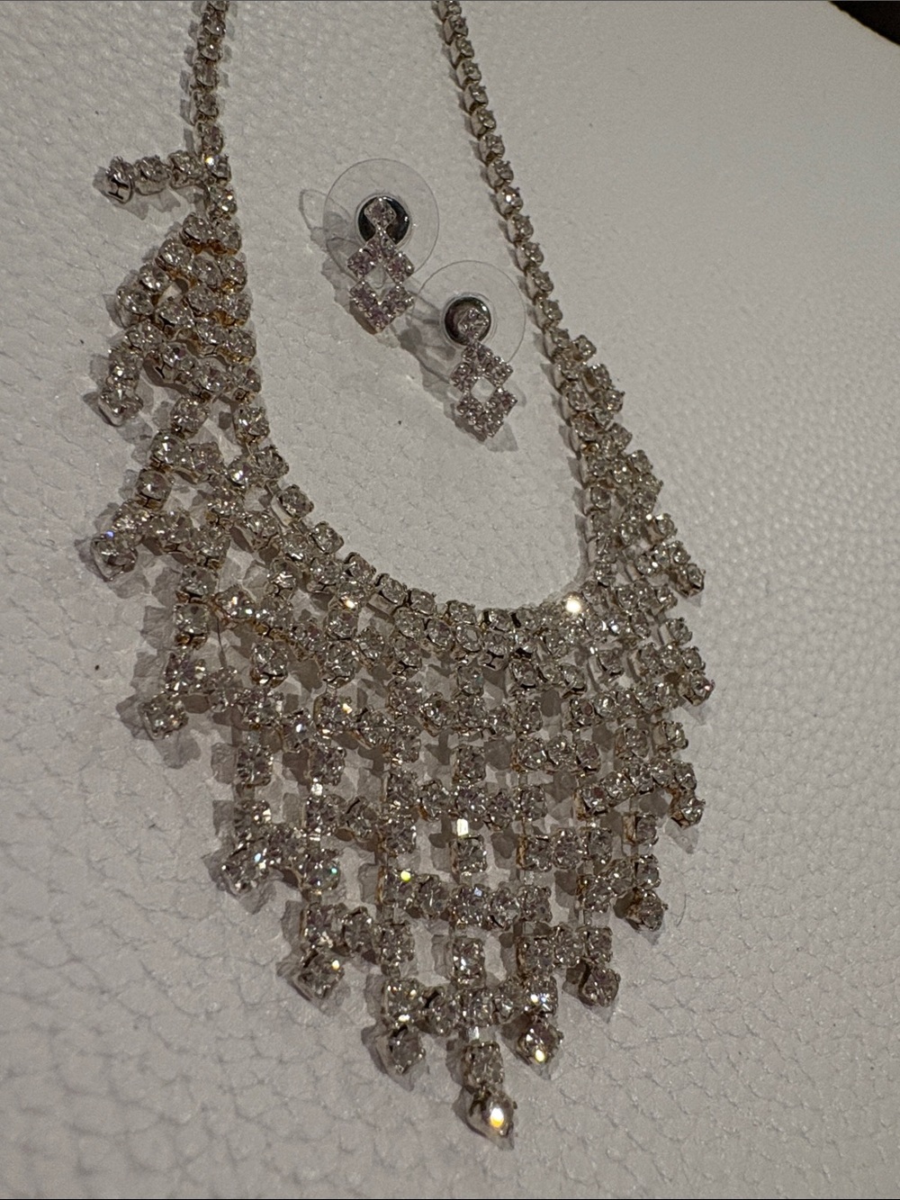 Loaded Glitz 2 pc Rhinestone Set - Picture 4 of 13